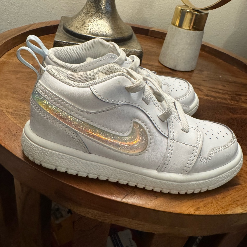 Kids White Nike Jordan 1 Low Sneakers